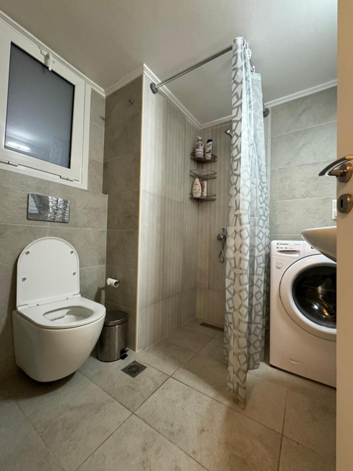 Aris Patisia Apartment *